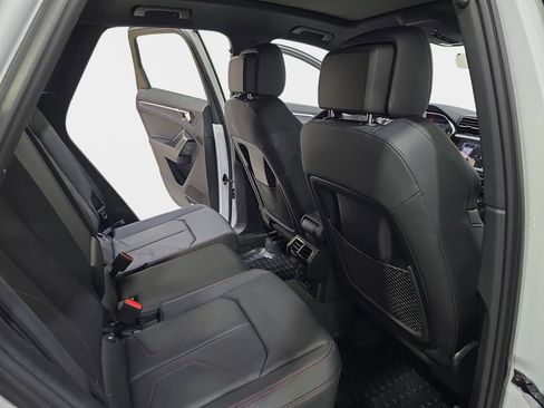 Certified 2025 Audi Q3 2.0T Premium Plus w/ Premium Plus Package image 13