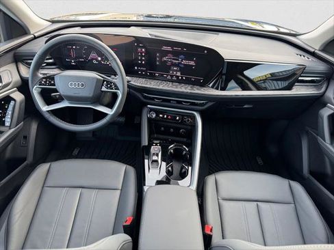 New 2025 Audi Q5 Premium AWD/4WD image 12