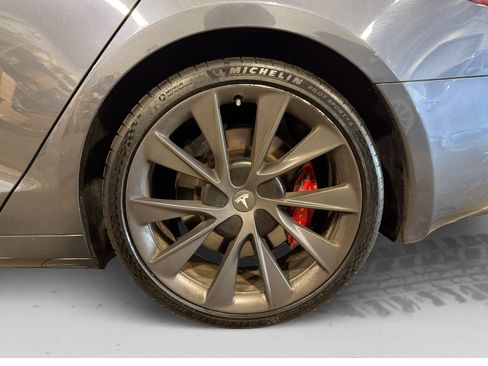 Used 2019 Tesla Model S Performance AWD/4WD image 50