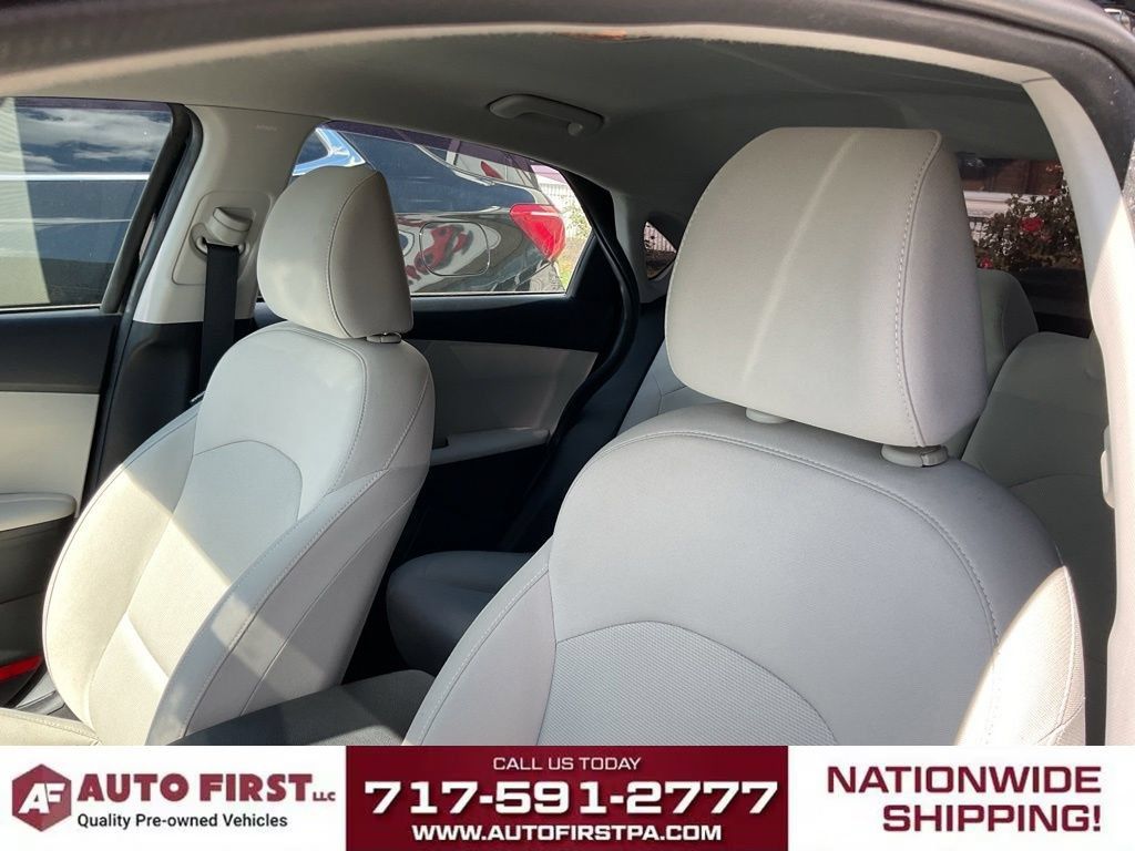 Used 2022 Kia Forte LXS FWD image 9