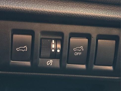 Used 2024 Subaru Outback Premium image 26