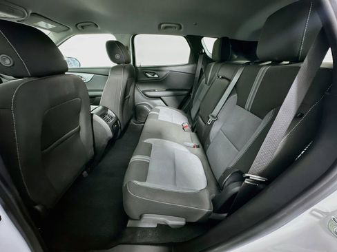 Used 2024 Chevrolet Blazer LT w/ Convenience Package FWD image 29