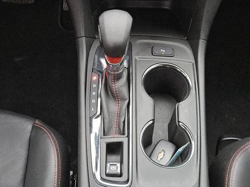 Certified 2022 Chevrolet Equinox RS w/ RS Leather Package image 11