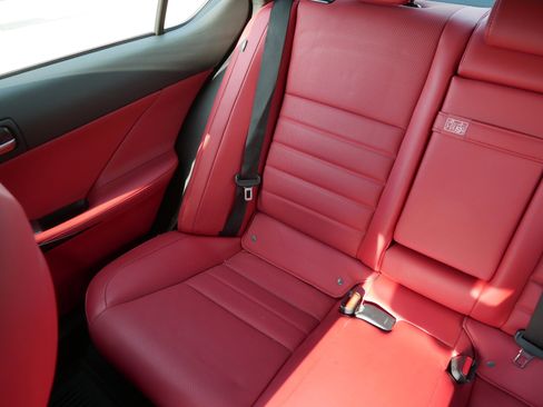 Used 2024 Lexus IS 500 image 12