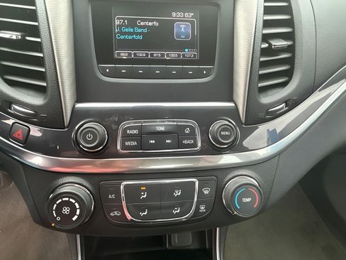 Used 2017 Chevrolet Impala LS FWD image 14