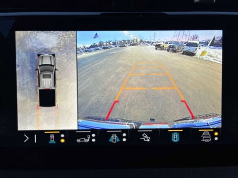 Certified 2023 GMC Sierra 1500 AT4 w/ Technology Package image 15