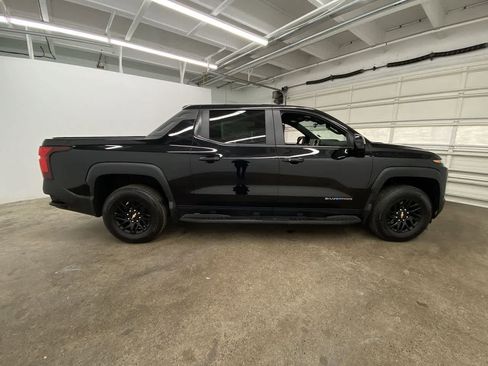 Used 2024 Chevrolet Silverado EV W/T image 7