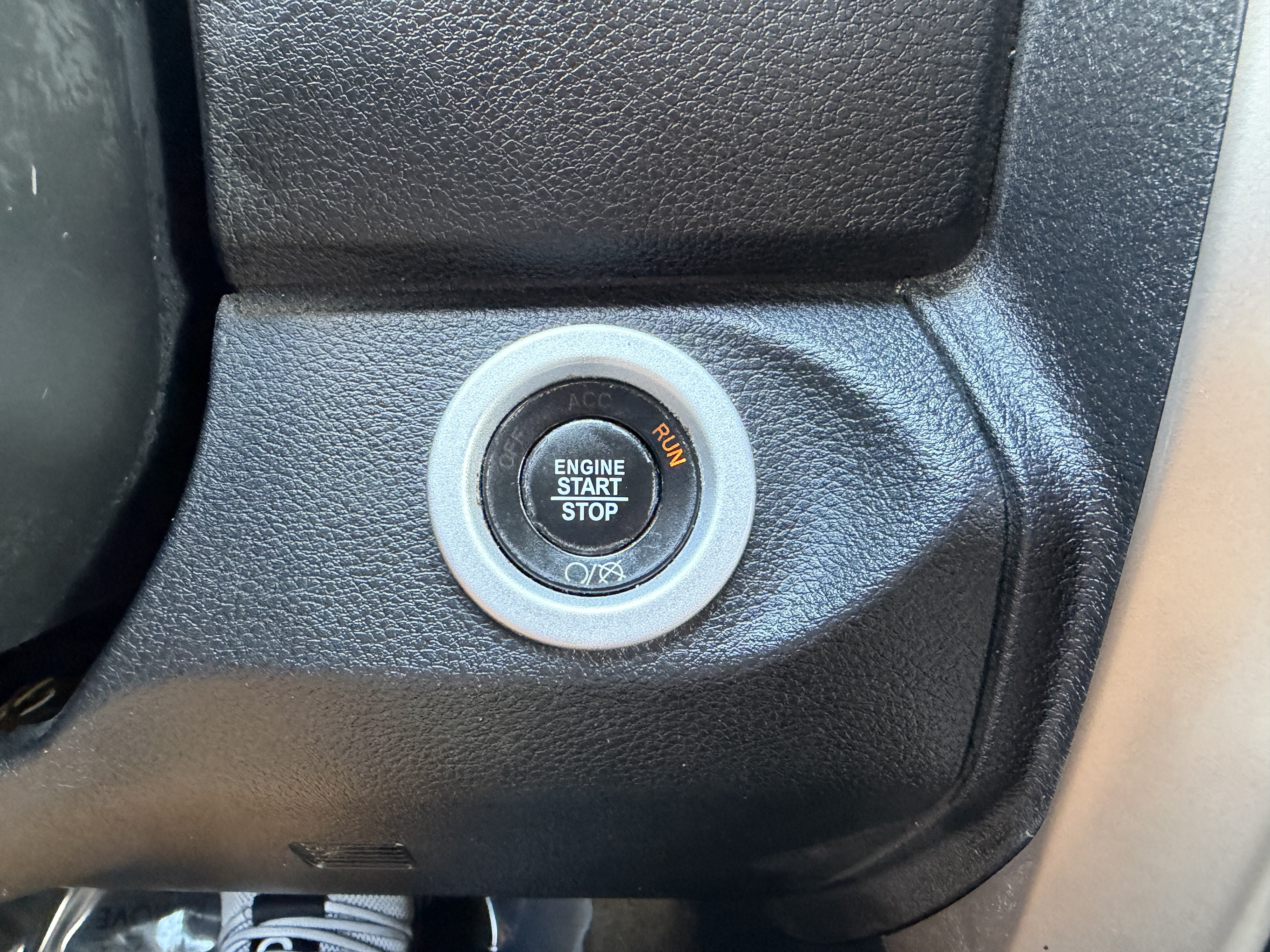 Used 2017 RAM 1500 Laramie w/ Convenience Group AWD/4WD image 20
