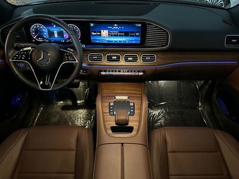 Certified 2025 Mercedes-Benz GLE 350 4MATIC image 16