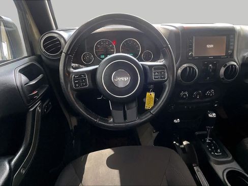 Used 2017 Jeep Wrangler Unlimited Sport w/ Quick Order Package 24S AWD/4WD image 6