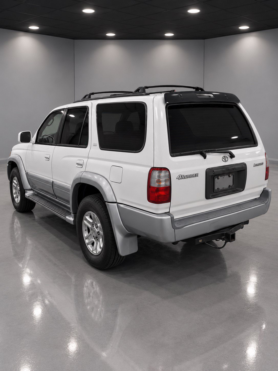 Used 1999 Toyota 4Runner Limited RWD image 2