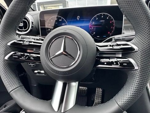 New 2026 Mercedes-Benz GLC 300 4MATIC image 19