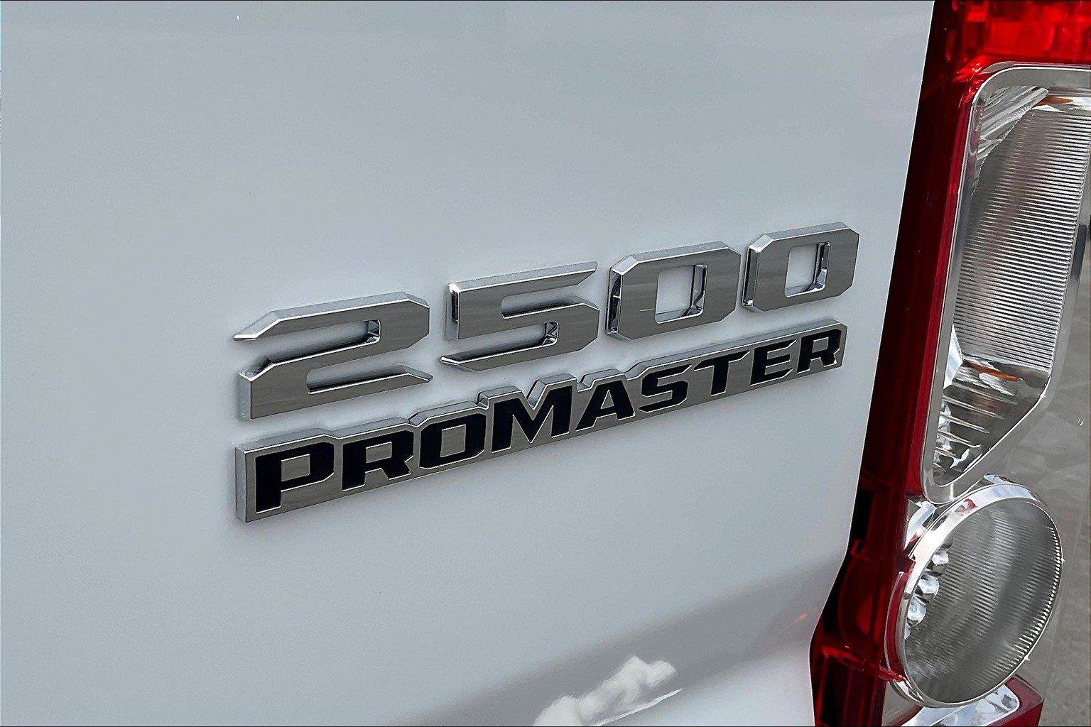Used 2024 RAM ProMaster 2500 FWD image 9