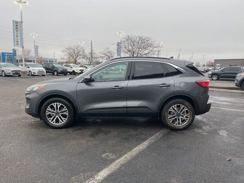 Certified 2021 Ford Escape SEL image 3