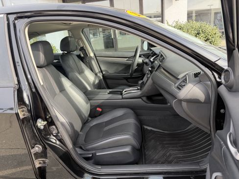 Used 2020 Honda Civic EX-L image 17