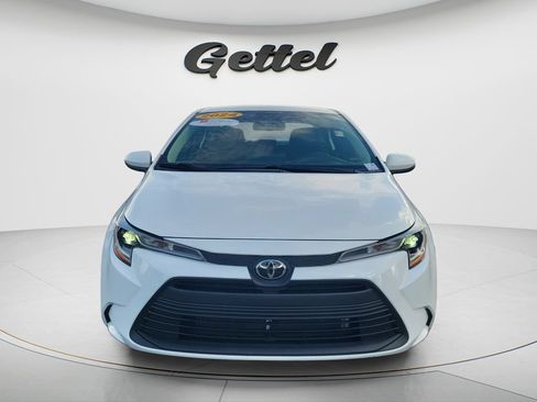Used 2024 Toyota Corolla LE FWD image 2