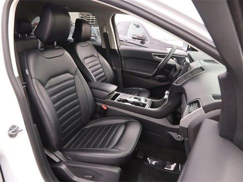 Certified 2024 Ford Edge SEL image 24