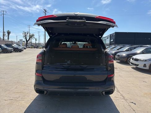 Used 2023 BMW X5 sDrive40i w/ M Sport Package image 5