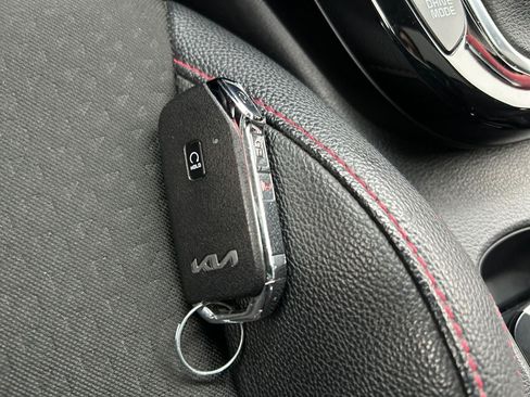 Used 2023 Kia Soul GT-Line w/ GT-Line Technology Package FWD image 30