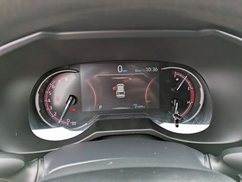 Used 2023 Toyota RAV4 XLE image 10