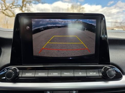 Used 2024 Kia Forte LXS image 13