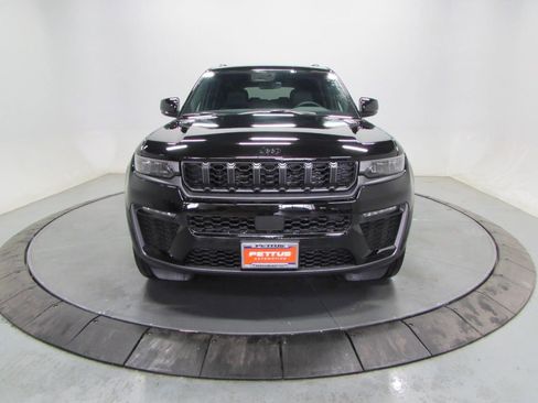 New 2026 Jeep Grand Cherokee L Limited image 2