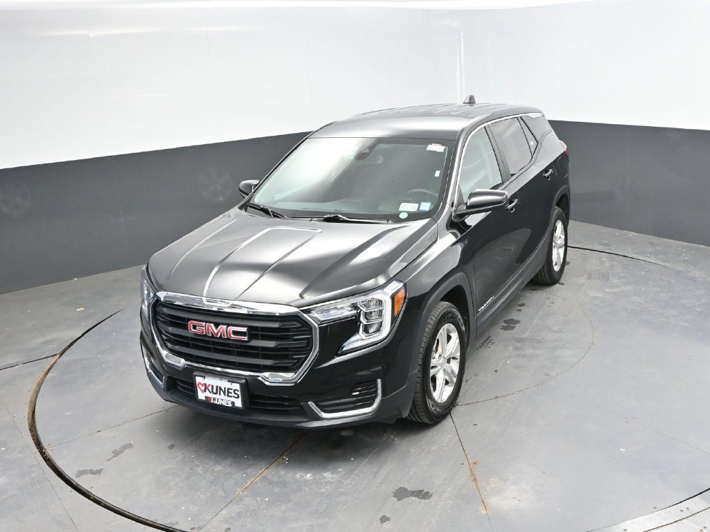 Used 2024 GMC Terrain SLE AWD/4WD image 24