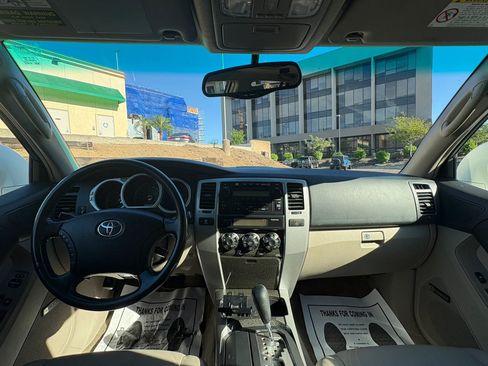 Used 2004 Toyota 4Runner Limited image 17