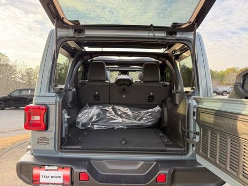 New 2026 Jeep Wrangler Sahara image 31