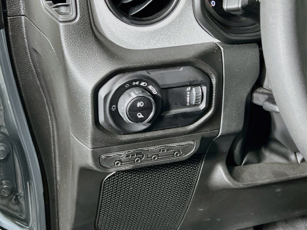 New 2026 Jeep Gladiator Sport AWD/4WD image 10