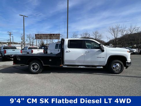 New 2026 Chevrolet Silverado 3500 LT w/ Convenience Package AWD/4WD image 2