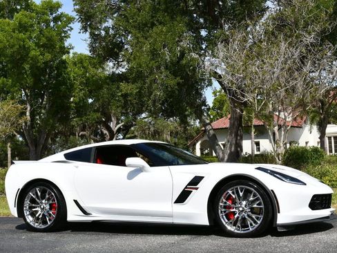Used 2017 Chevrolet Corvette Grand Sport RWD image 31