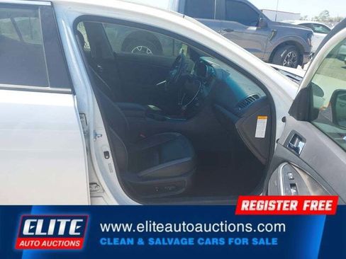 Used 2013 Kia Optima EX image 9