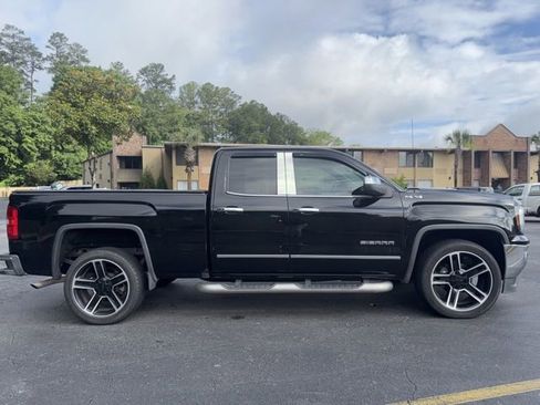 Used 2019 GMC Sierra 1500 SLE w/ Black Pack AWD/4WD image 6