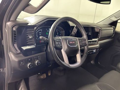 Used 2023 GMC Sierra 1500 SLT image 14