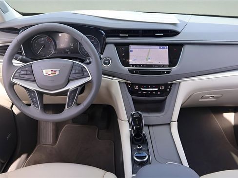 New 2026 Cadillac XT5 Premium Luxury image 14
