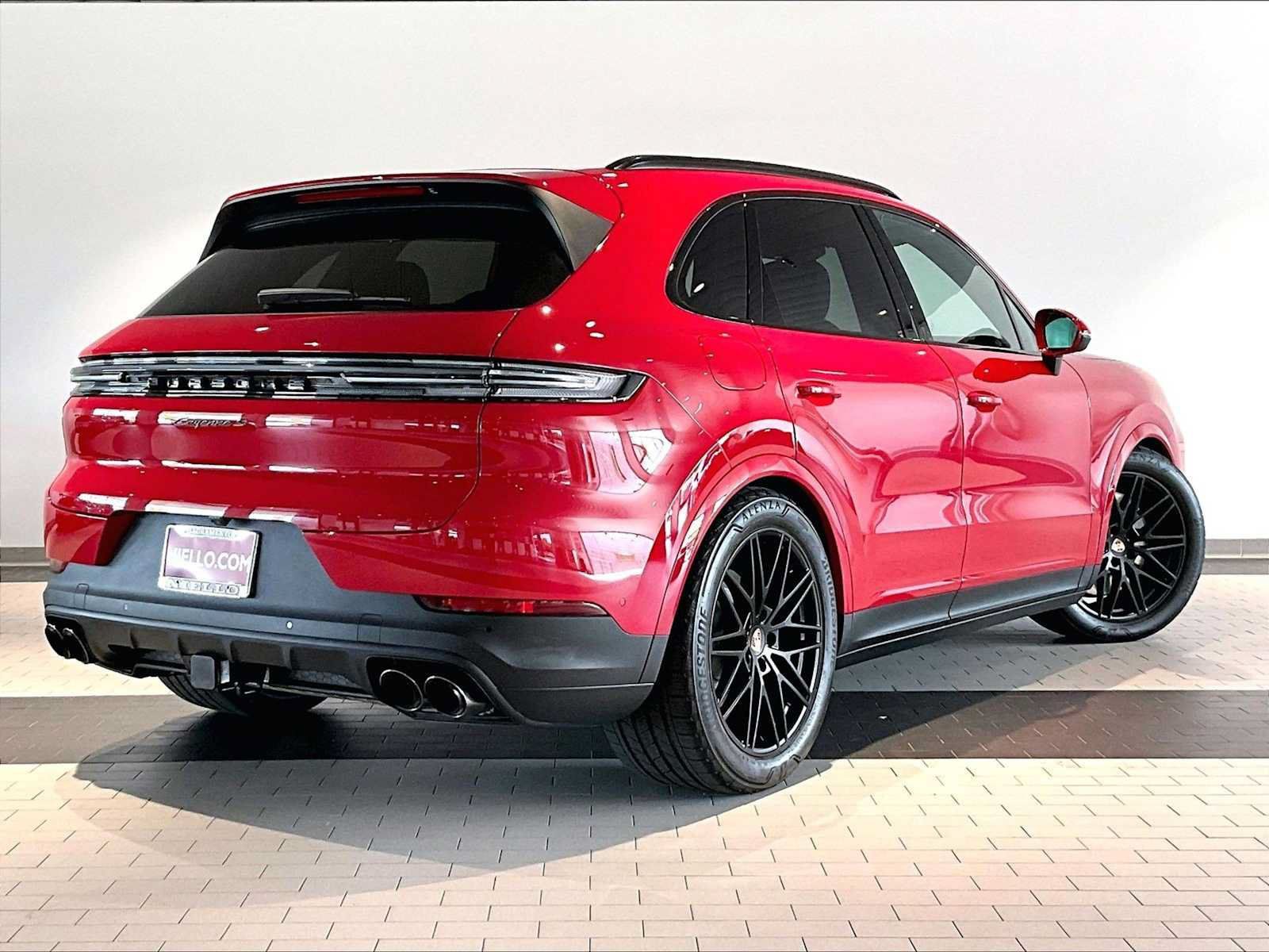 Used 2026 Porsche Cayenne S AWD/4WD image 10