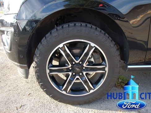 Used 2020 Ford Expedition Max Limited w/ Special Edition Package RWD image 9