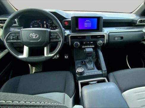 Certified 2025 Toyota Tacoma TRD Sport AWD/4WD image 16