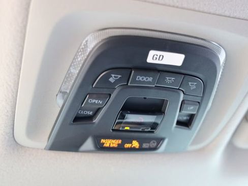 New 2026 Toyota Corolla Cross XLE image 25