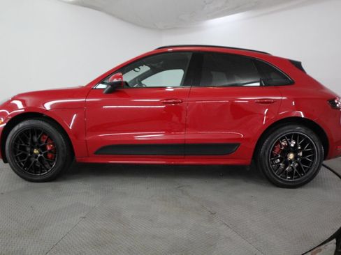 Used 2018 Porsche Macan GTS AWD/4WD image 4