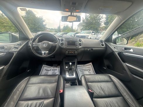 Used 2012 Volkswagen Tiguan S AWD/4WD image 24