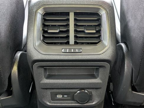 Used 2023 Volkswagen Tiguan SE R-Line AWD/4WD image 30
