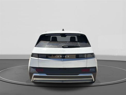 New 2026 Hyundai Ioniq 5 SEL RWD image 4