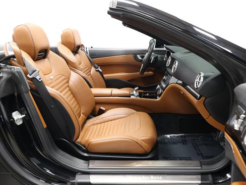 Used 2014 Mercedes-Benz SL 550 image 58