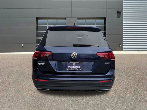 Used 2021 Volkswagen Tiguan S image 6