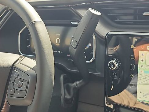 New 2026 GMC Sierra 3500 AT4 w/ AT4 Premium Plus Package AWD/4WD image 14
