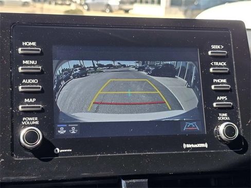 Used 2023 Toyota Camry SE image 18