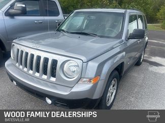Used 2016 Jeep Patriot Sport w/ Power Value Group image 1