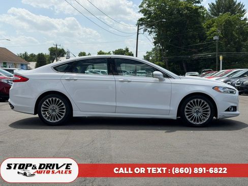 Used 2013 Ford Fusion Titanium w/ Titanium Driver Assist Pkg FWD image 4